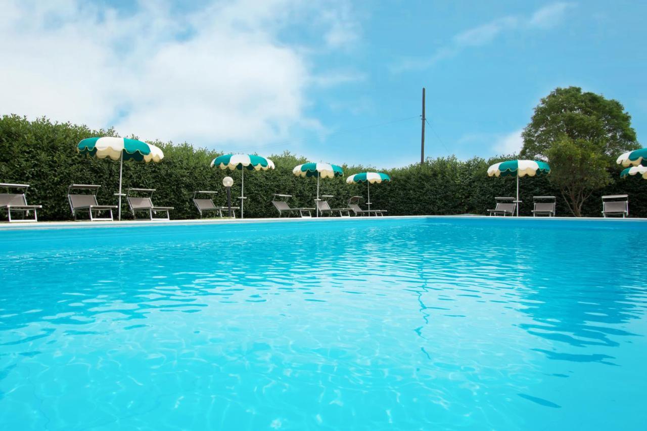 Casa Vacanze Vecchio Granaio Magione Eksteriør billede