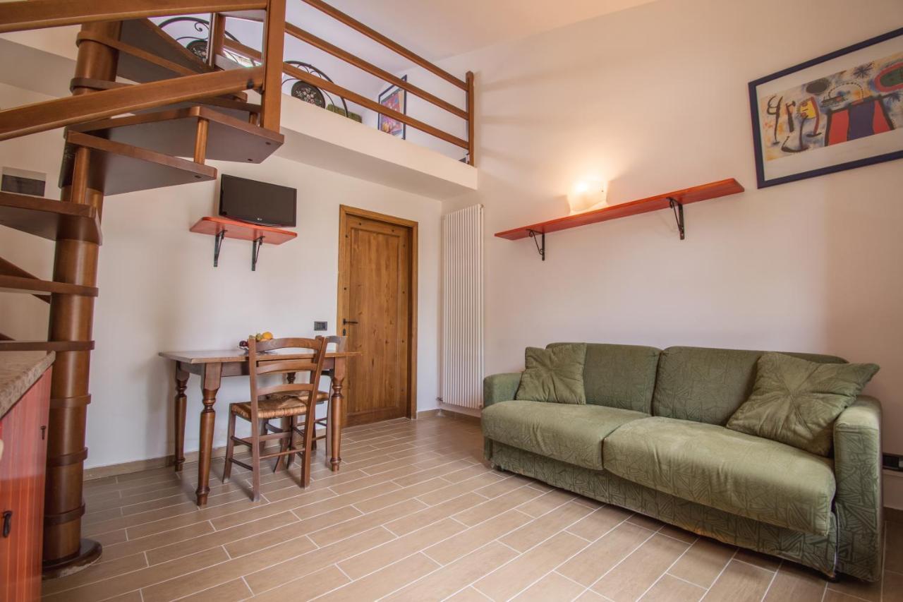 Casa Vacanze Vecchio Granaio Magione Eksteriør billede