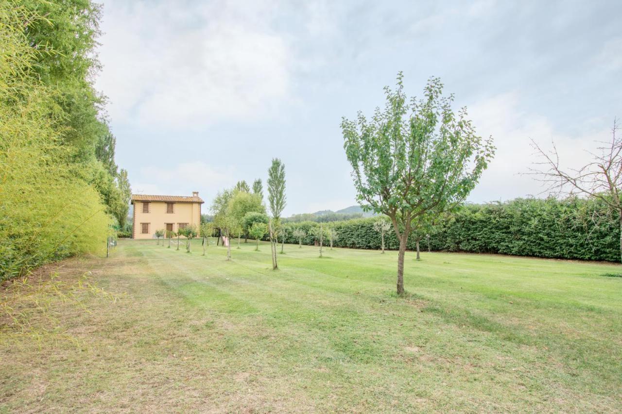 Casa Vacanze Vecchio Granaio Magione Eksteriør billede